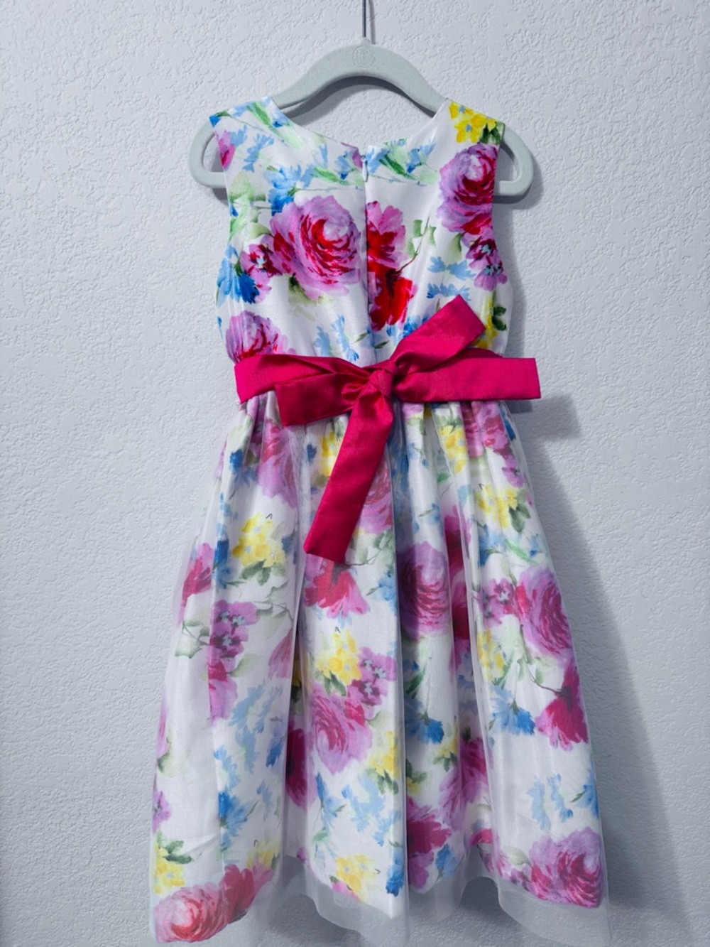 Sorbet Girl’s White Floral Sleeveless Party Dress with Multicolor Blooms. Size 6 - Picture 12 of 13